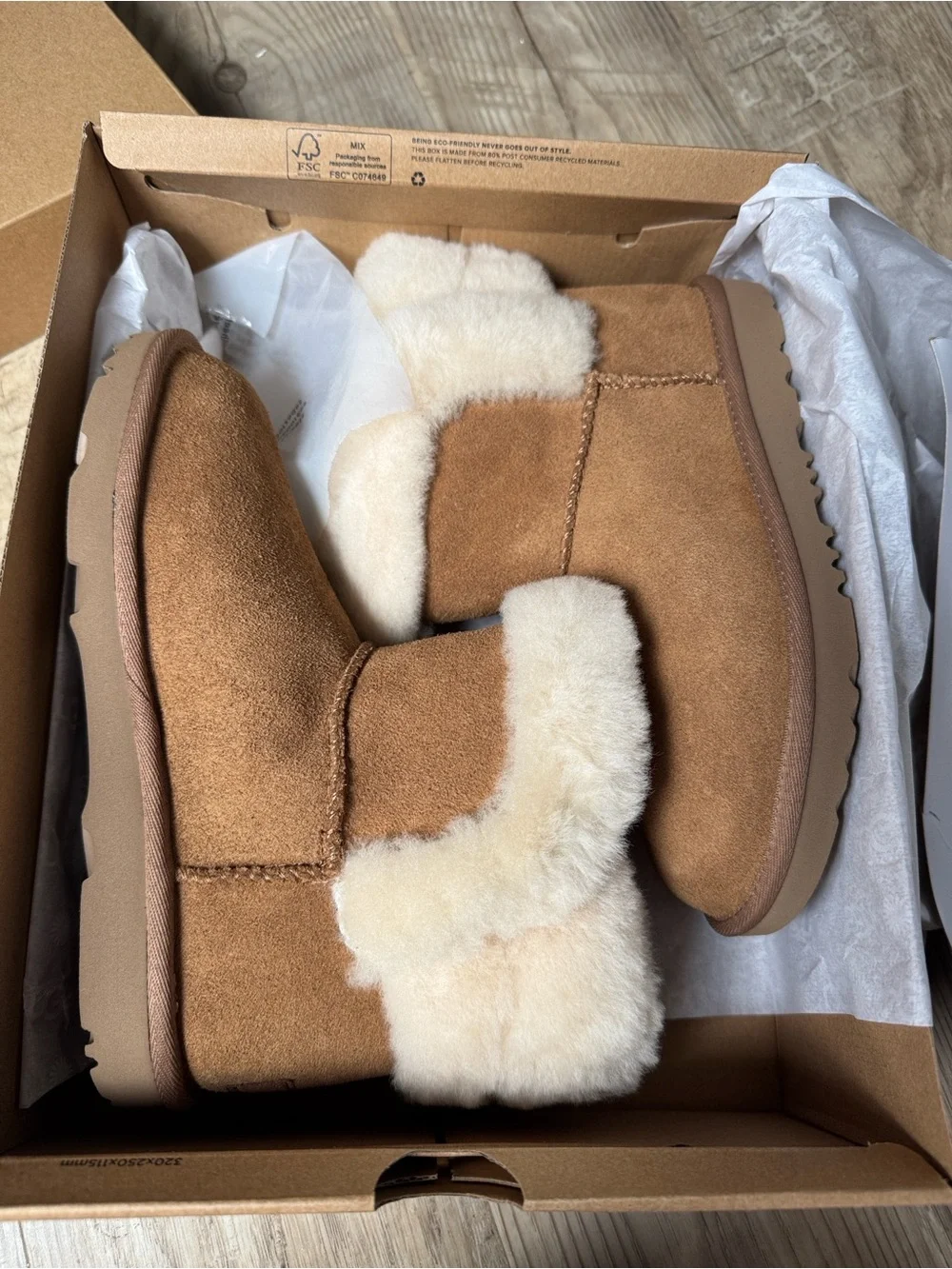 UGG soft chestnut